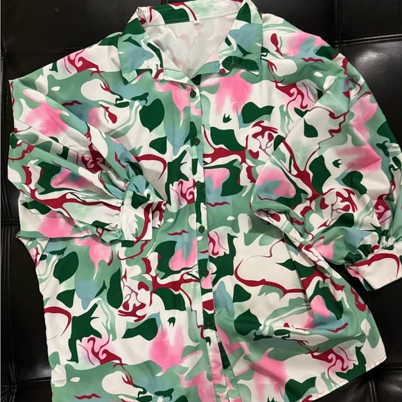 Colorful Abstract Button-Up Shirt - Picture 3 of 4